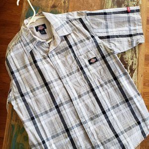 Dickies Short Sleeve plaid shirt